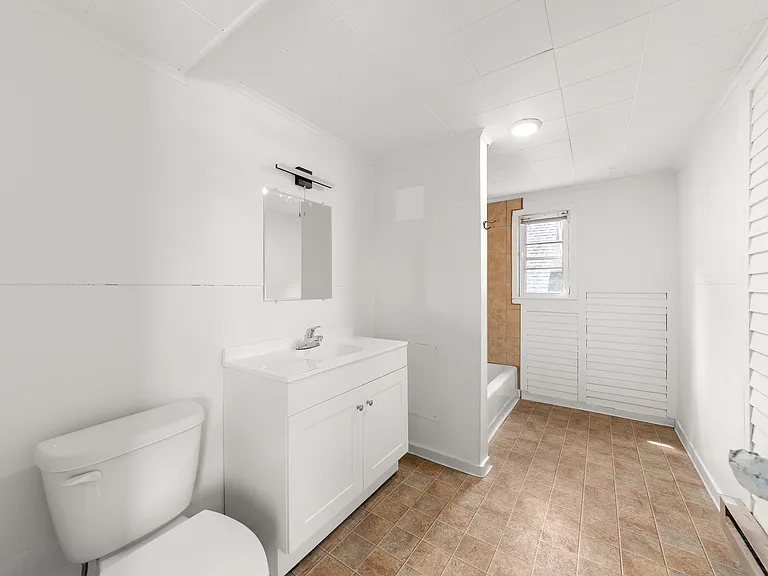 1104 S Walnut St #2 — Photo 7