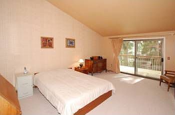 5th image of 2524 Sahalee Dr E