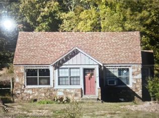 7739 Uniontown Hwy, Van Buren, AR 72956