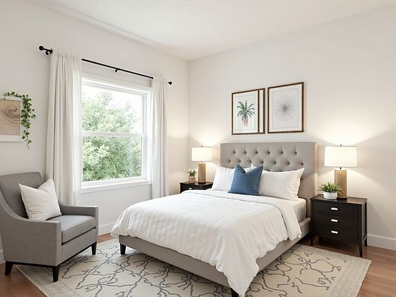 5th image of 100 Oak Ave #1