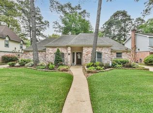 12215 Oak Park Dr, Houston, TX 77070