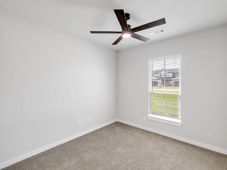 6600-6602 Florence Dr — Photo 12