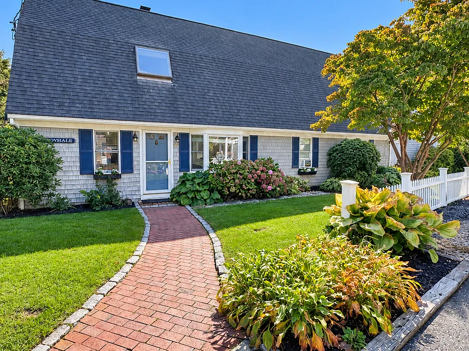 63 Nickerson Rd
