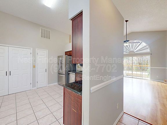 2nd image of 1738 Chandelier Cir E