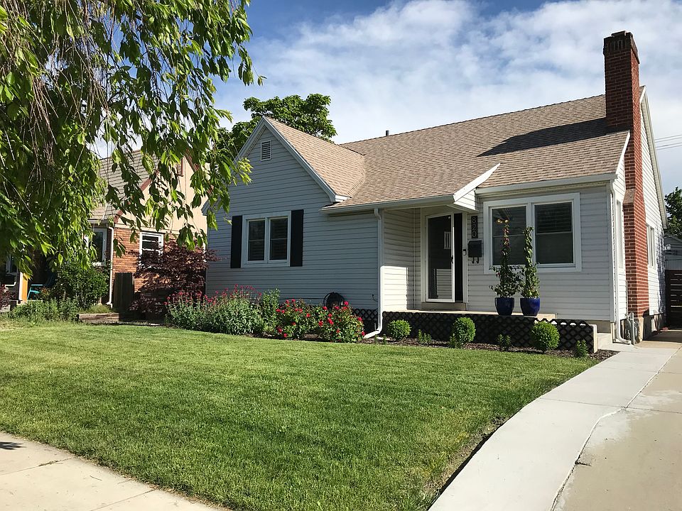 1st image of 820 E Bryan Ave