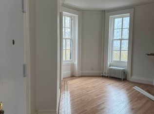 11 Willow St APT 3, Brooklyn, NY 11201