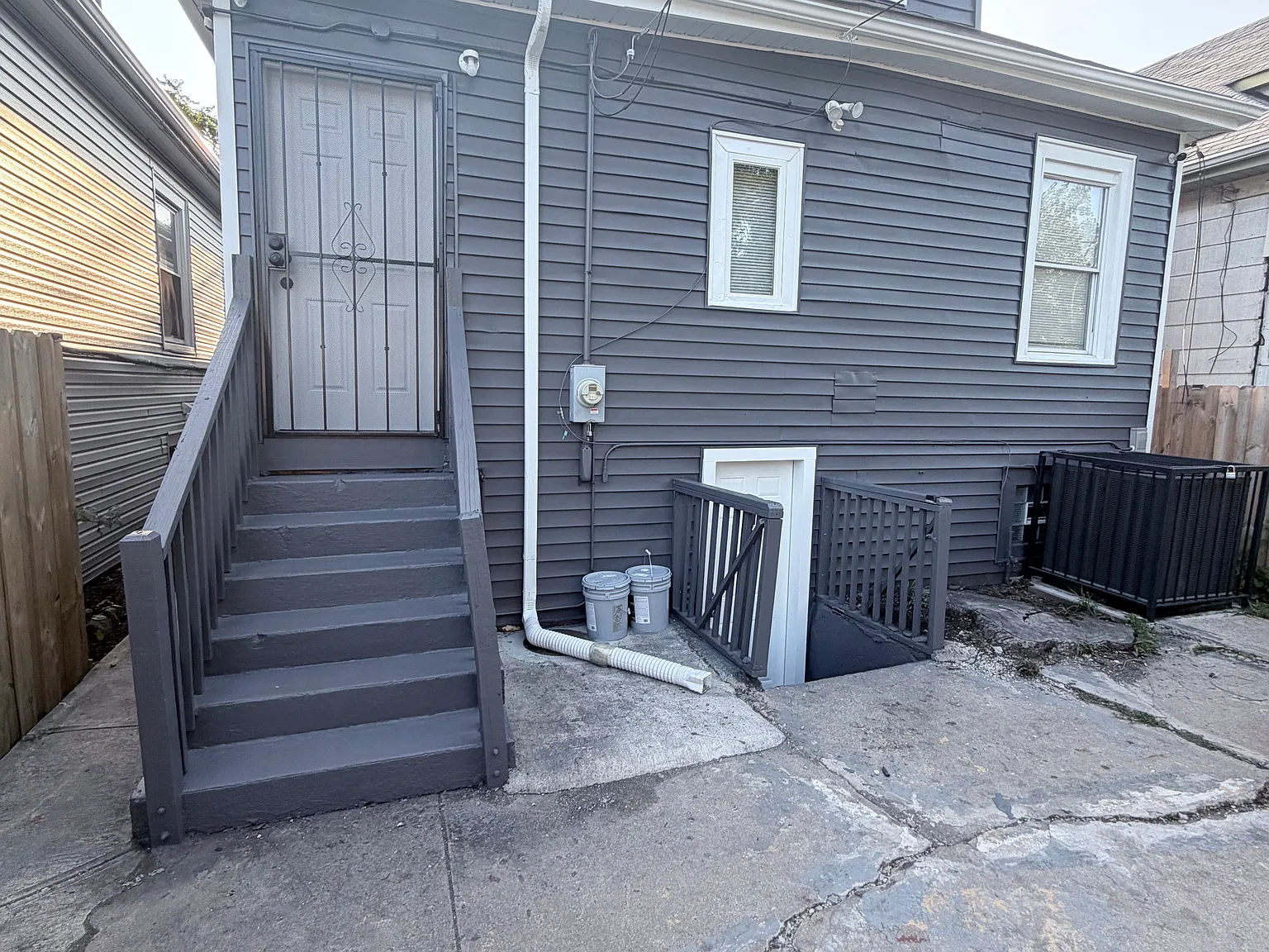 S Blackstone Ave, Chicago — Photo 2