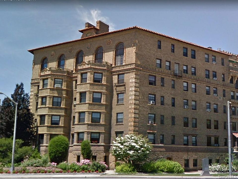 1st image of 14 N Chatsworth Ave