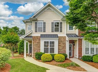 12 Cobble Ln, Greensboro, NC 27407