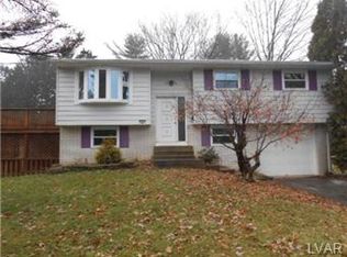 3085 Clayton St, Easton, PA 18045