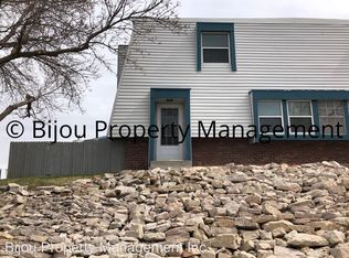 3011 E Fountain Blvd, Colorado Springs, CO 80910