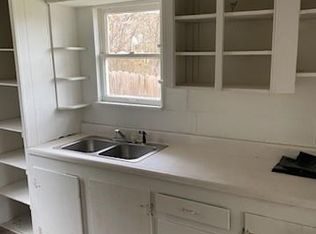 201 W Merrick St, Henryetta, OK 74437