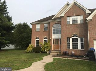 8 Groom St, Burlington, NJ 08016