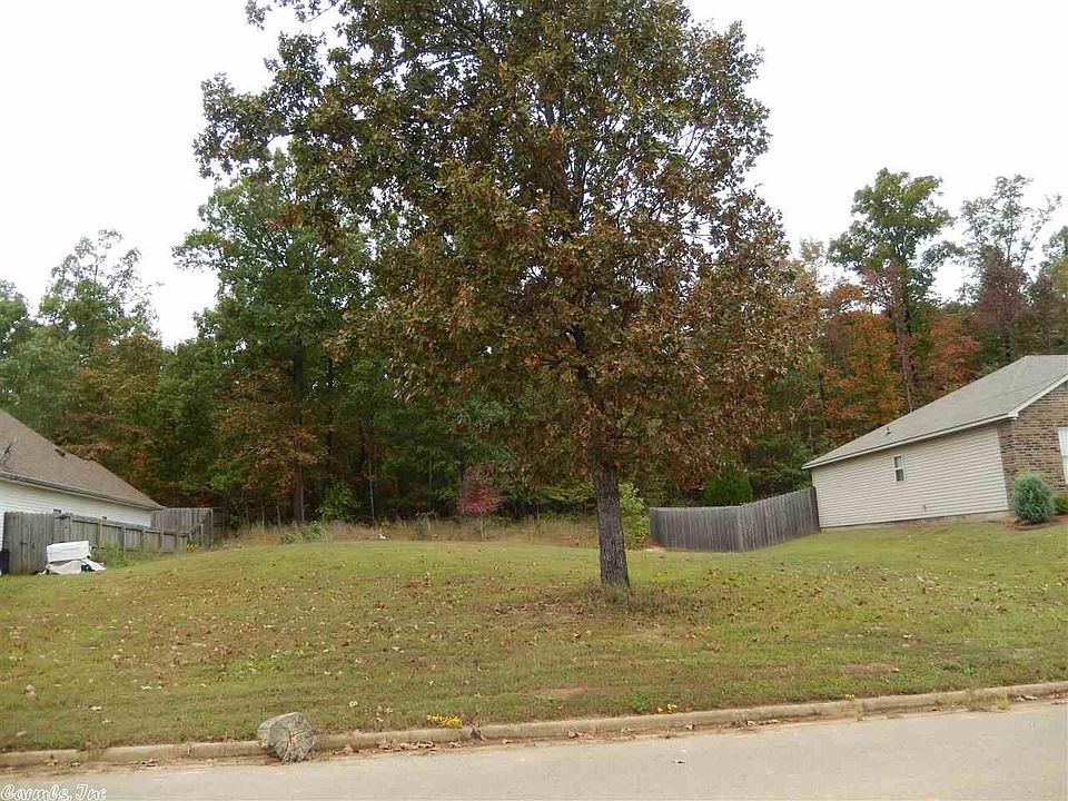 2nd image of 8 Penny Ln