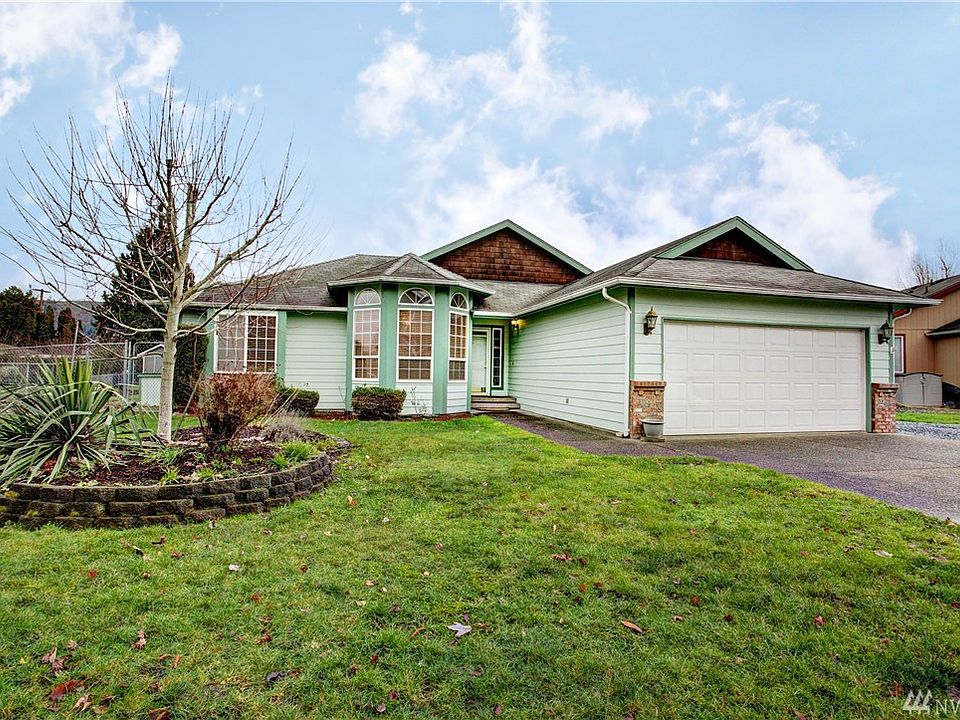 1st image of 15705 67th Street Ct E