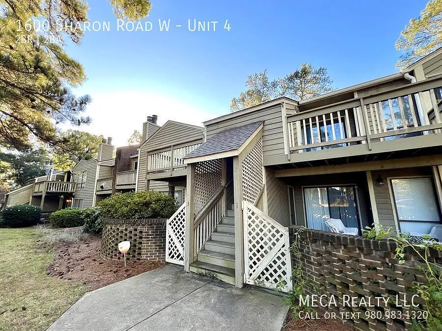 1600 Sharon Rd W #4