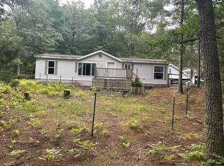 5540 W Rutledge Ave, Pentwater, MI 49449