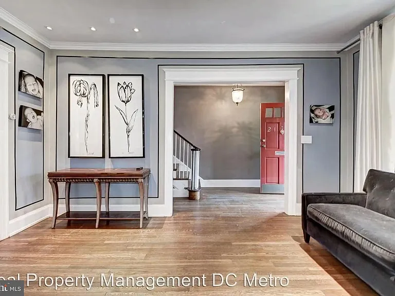 2116 37th St NW — Photo 3