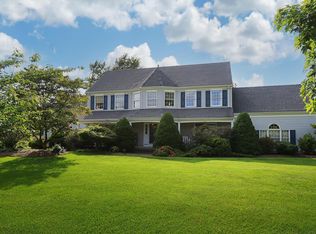 13 Woodside Ln, Flemington, NJ 08822