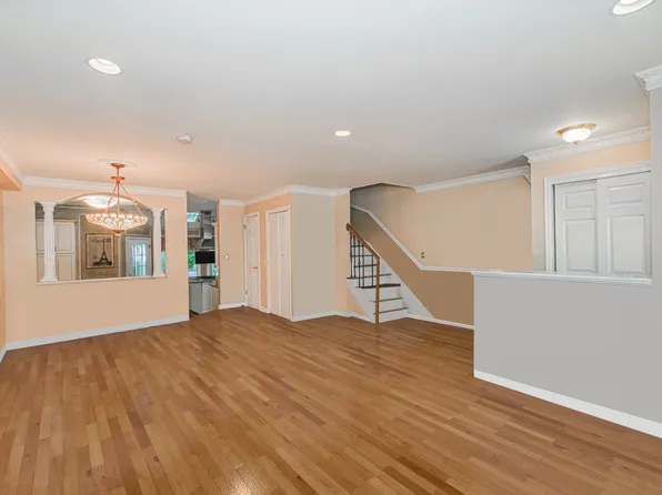 20 Notus Avenue image 41 of 44