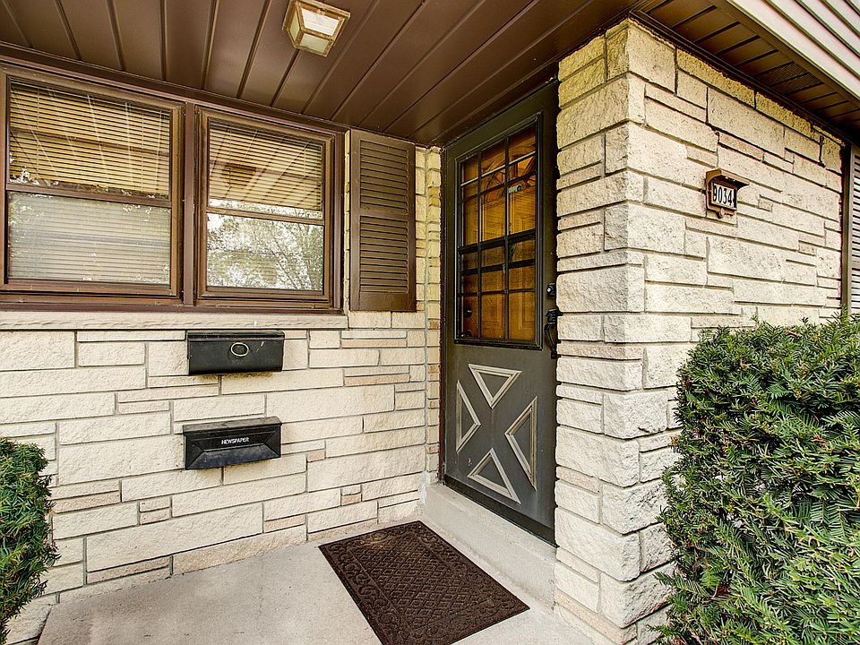 1st image of 9034 W Grantosa Dr