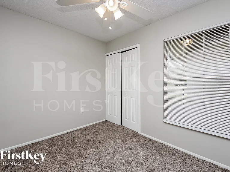 812 Whisper Lake Ct — Photo 10