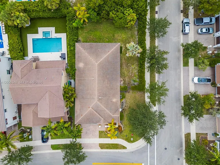 8361 NW 120th Way — Photo 28