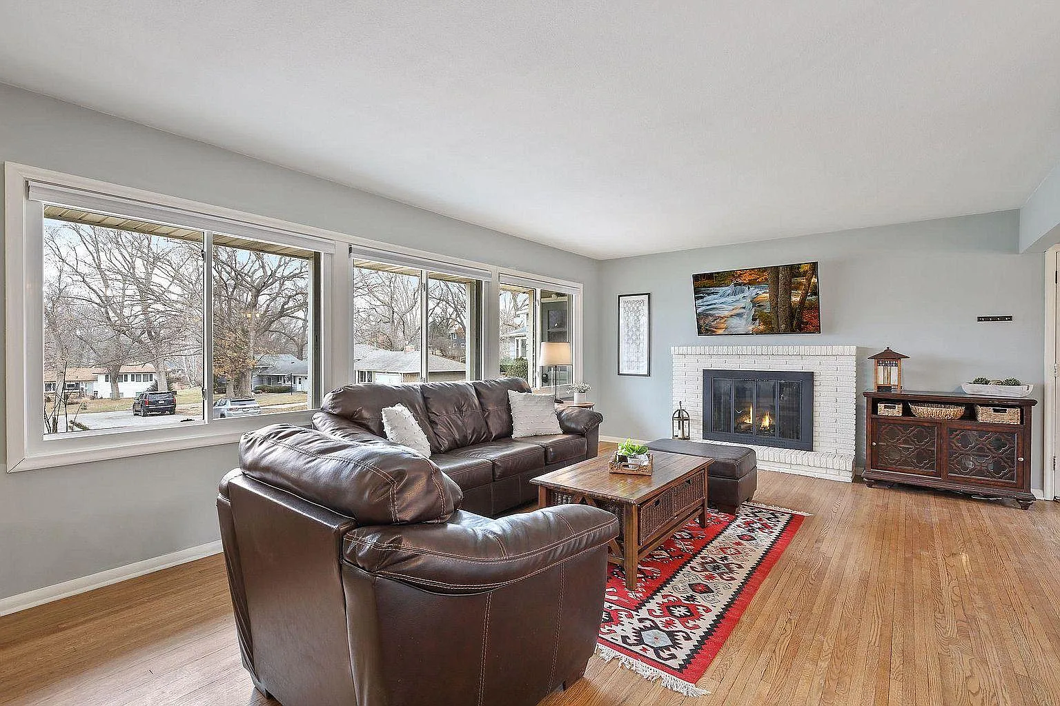 11301 Friar Ln — Photo 3