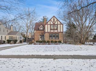 4925 Grand Ave, Western Springs, IL 60558