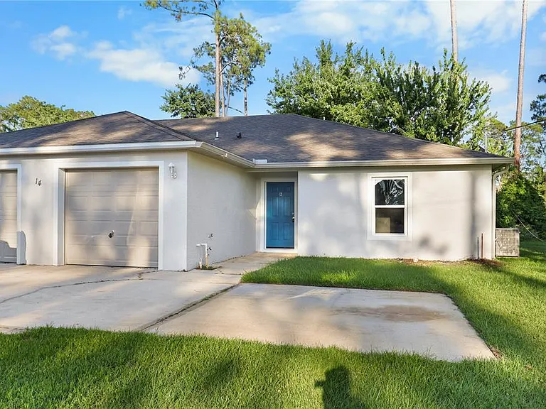 14 Empire Ln #B — Photo 2