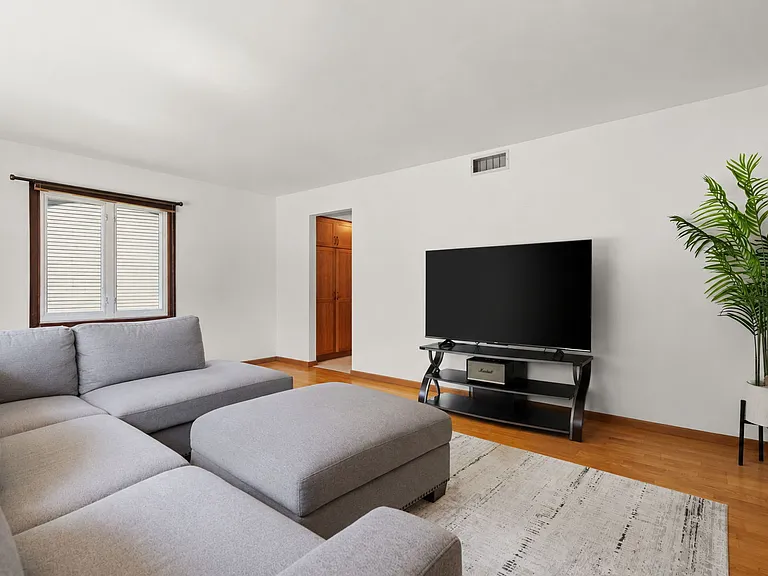 3622 Rolling Hill Dr — Photo 15