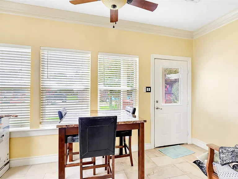 197 County Road 4803 #B — Photo 10