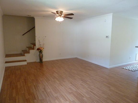 2nd image of 4442 Townhouse Way