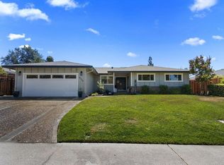 6336 Hillrise Dr, Carmichael, CA 95608