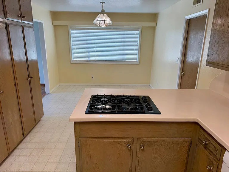 3123 W Teranimar Dr — Photo 6