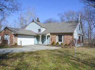 400 Madolin Dr, Lithopolis, OH 43136