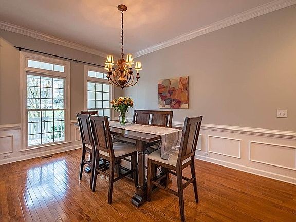 3rd image of 310 Hogan Woods Cir