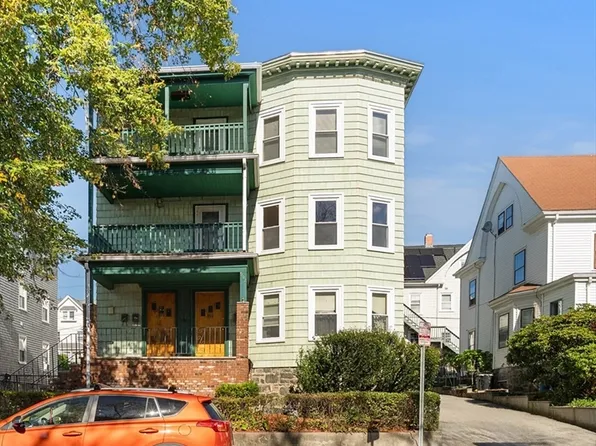 590-592 Salem St, Malden, MA 02148