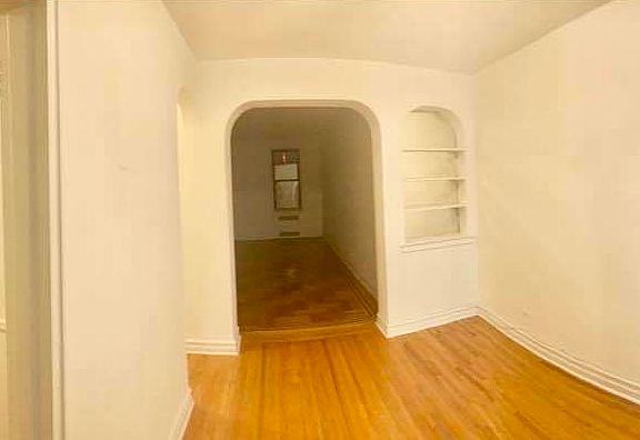 5th image of 4205 48th Ave APT 6A