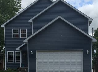 3298 S Kearsley Blvd, Flint, MI 48506