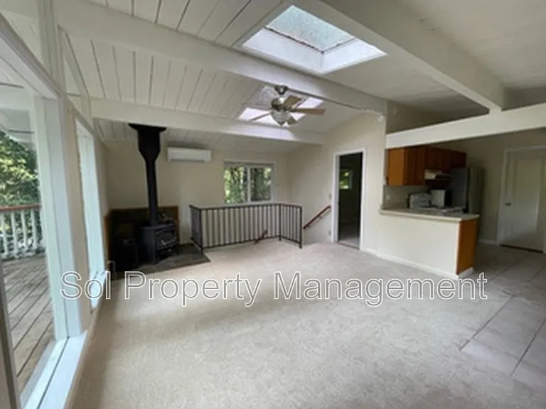 175 S Redwood Dr — Photo 5