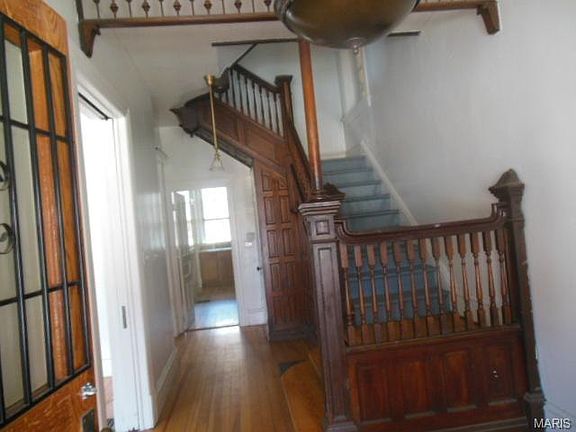 3rd image of 2730 Osage St