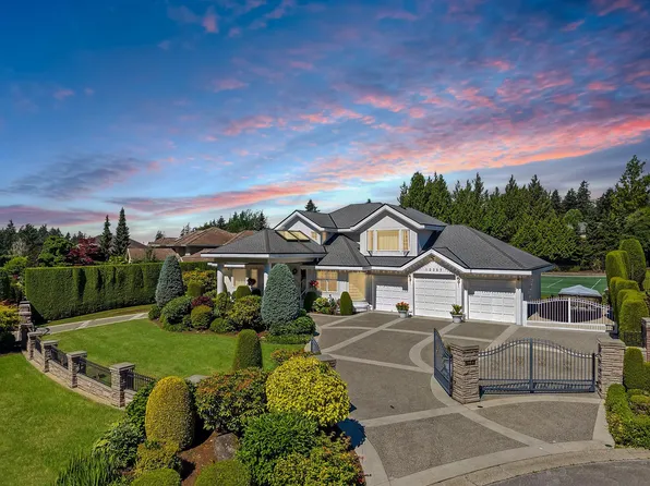 12357 56a Ave, Surrey, BC V3X 3H7