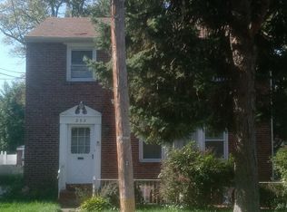 292 Jackson Ave, Lansdowne, PA 19050