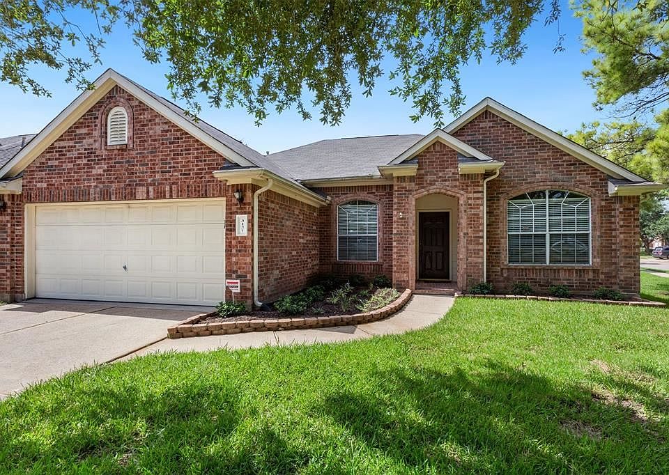 1st image of 3131 Stratford Pointe Dr
