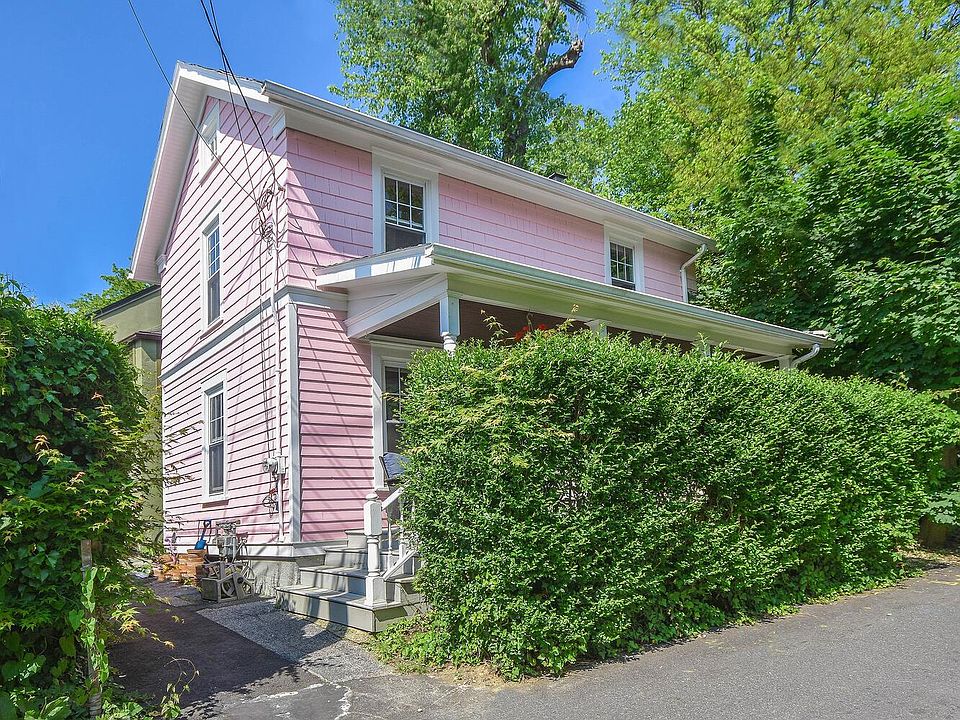 1st image of 74 12th Ave