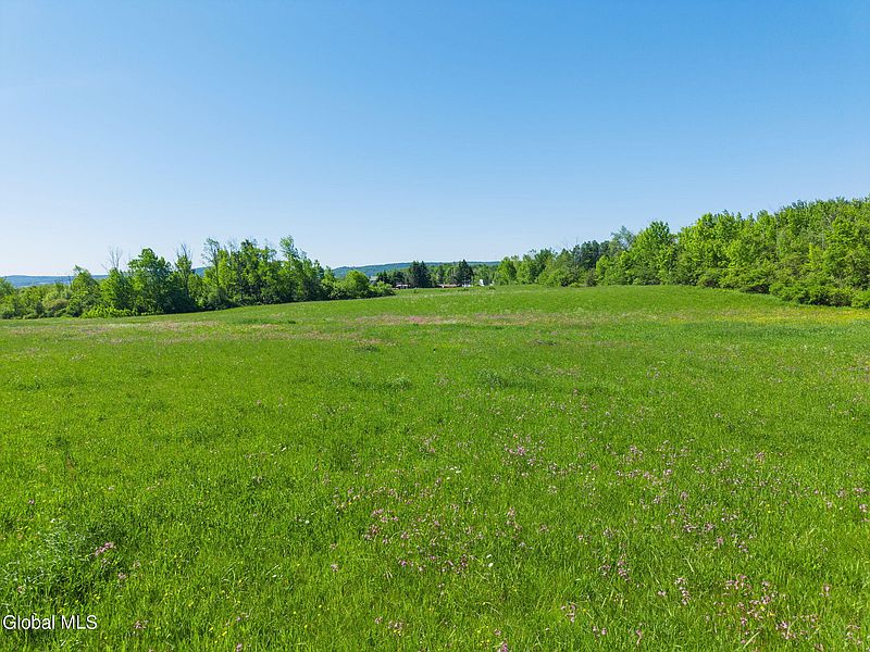 4th image of L1 Paines Hollow Road