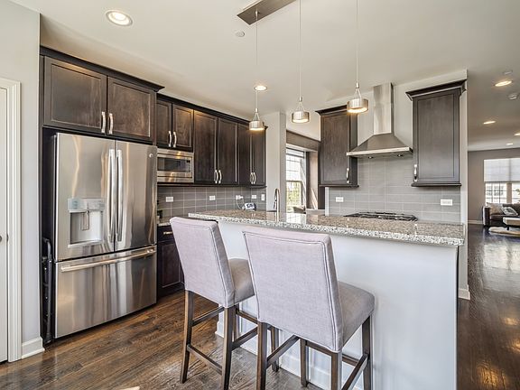 5th image of 2164 Coral Ln