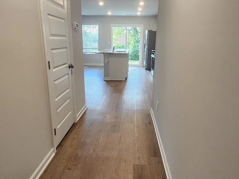 4155 Hudson Rd — Photo 8