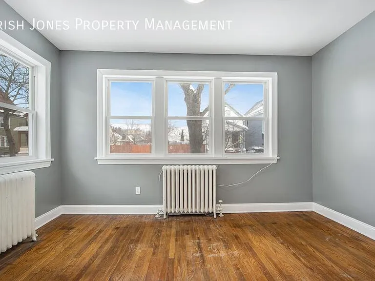 190 Whitney Pl #LOWER - UTILITIES IN — Photo 7